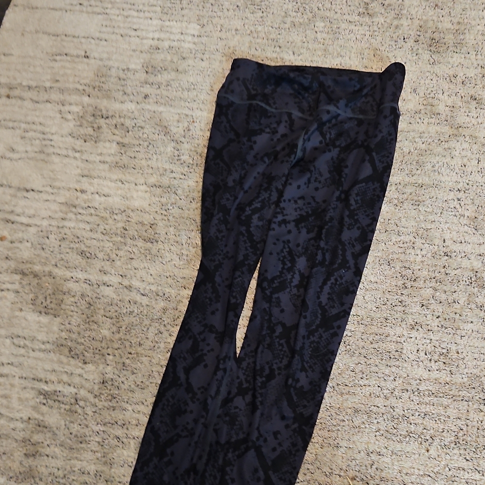 JoyLab Black and Gray Patterned Leggings